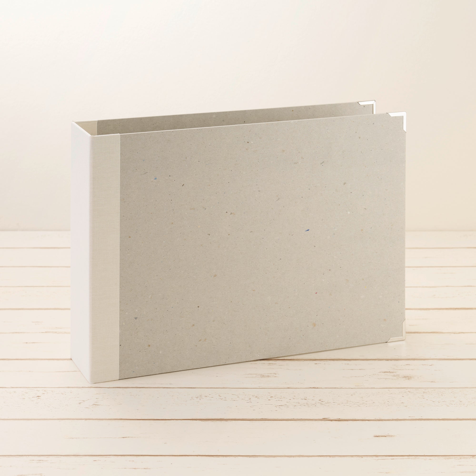 A4 Ordner Querformat breiter Leinenrücken creme - Layflat Album