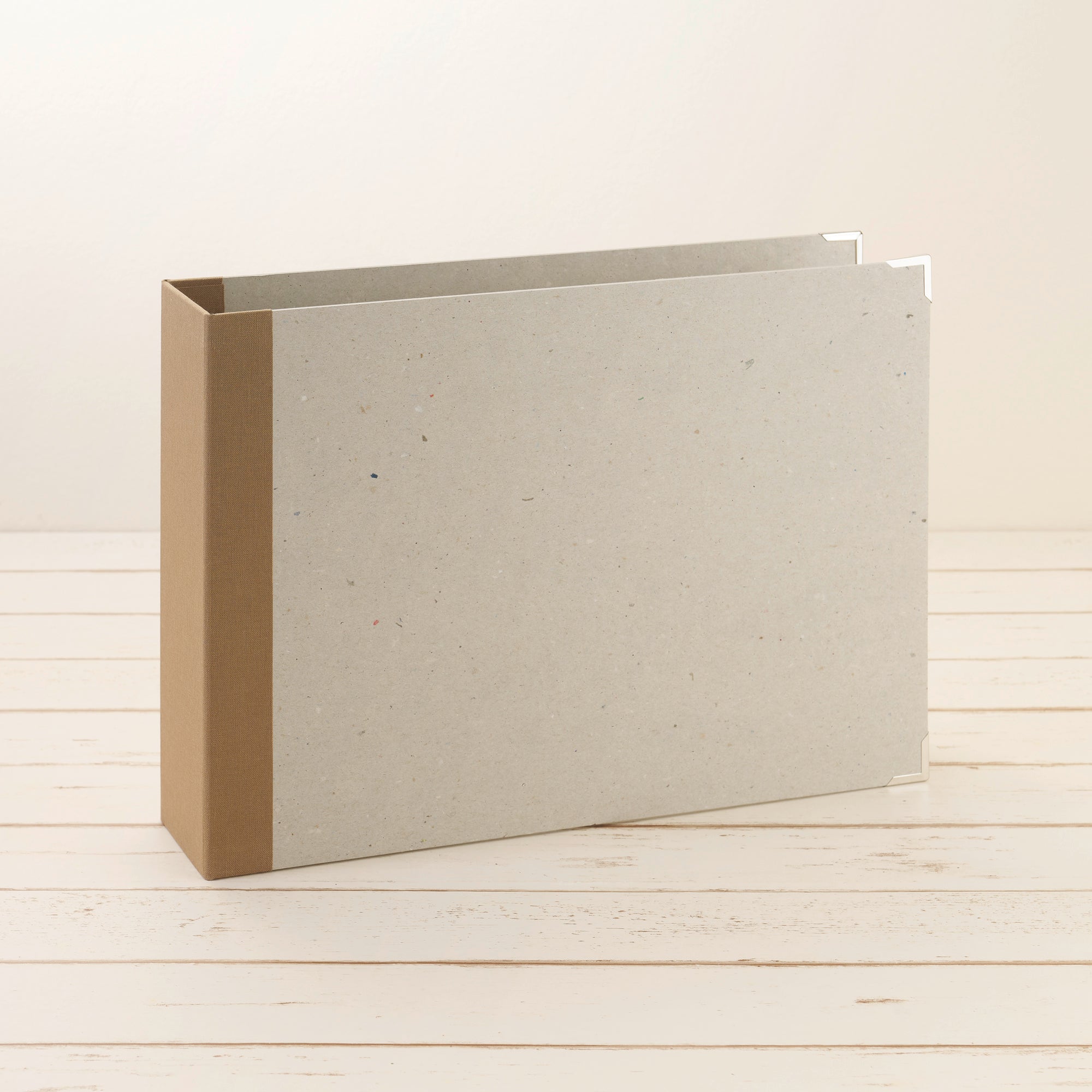 A4 Ordner Querformat breiter Leinenrücken camel - Layflat Album