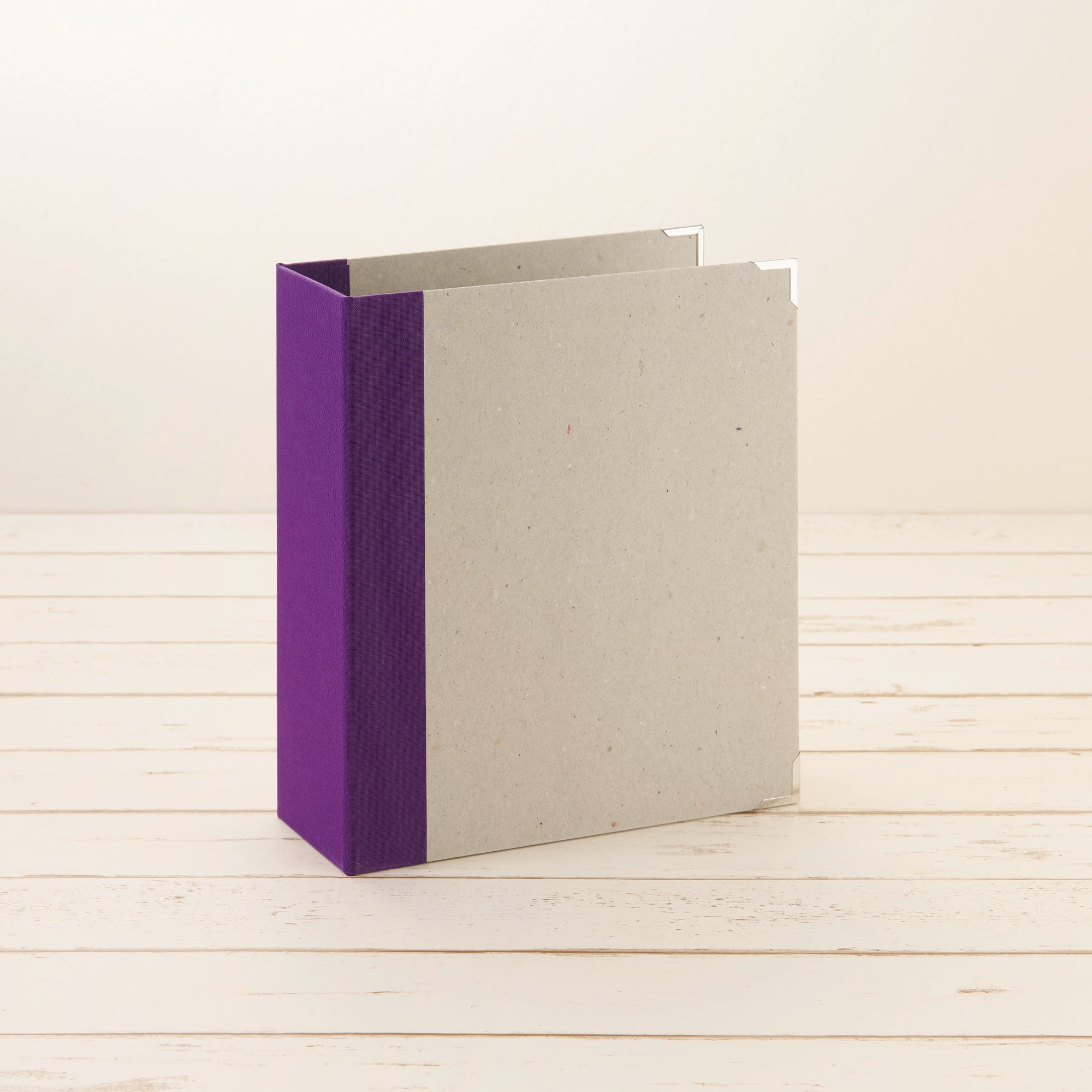 A5 Ordner Hochformat breit Leinenrücken violett- Layflat Album