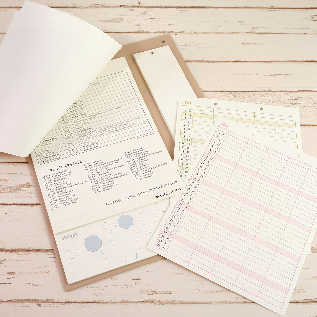 Familienplaner 2026 mit Geburtstagskalender 2-5 Spalten