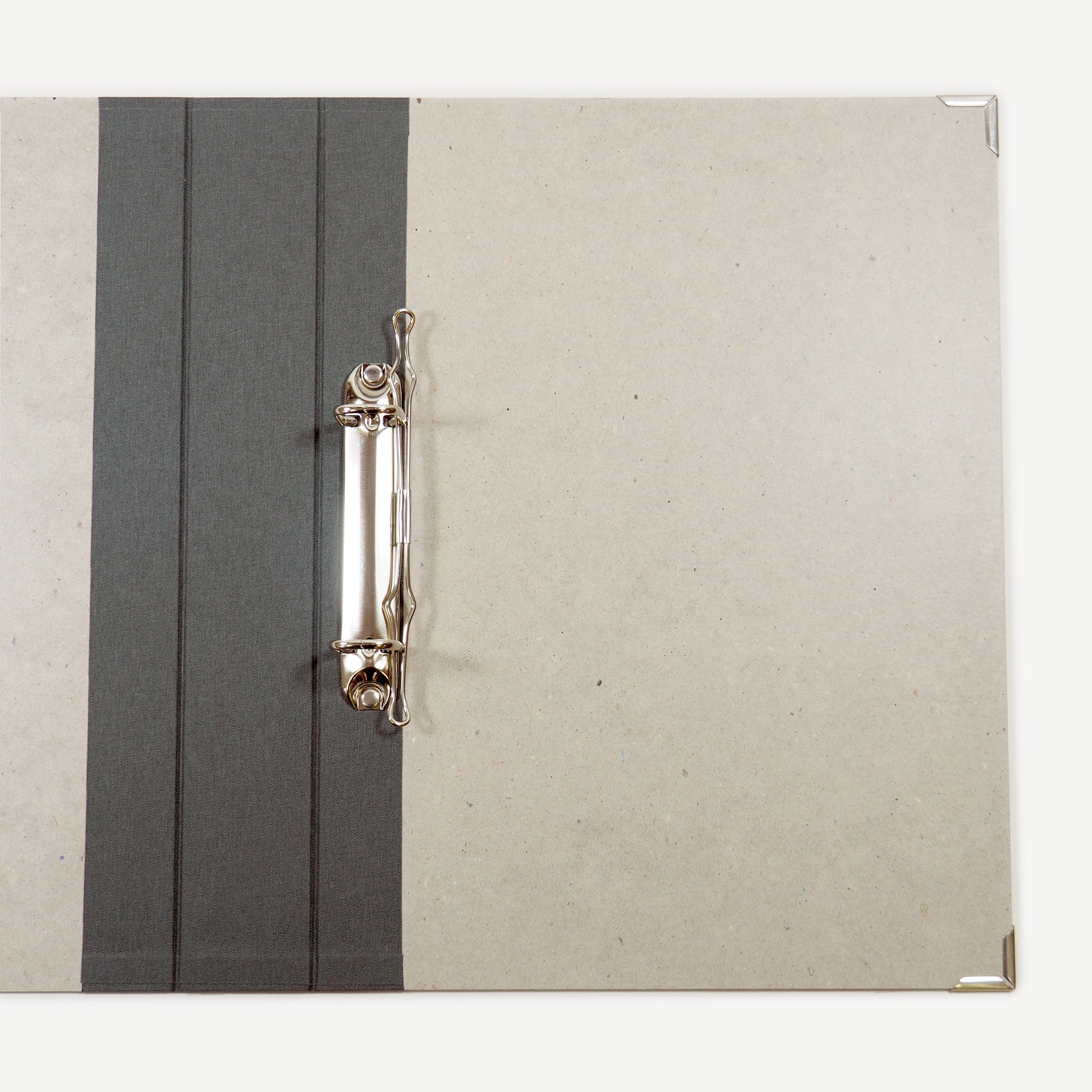 A4 Album mit grauem Leinenrücken